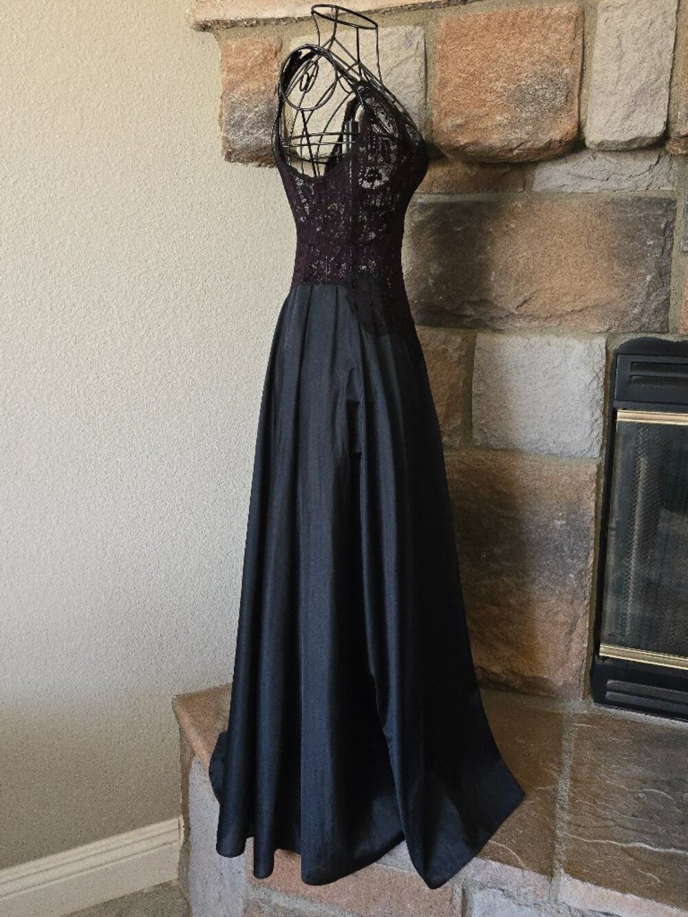 Vintage Olga Black Lace Maxi Slip Dress - Picture 4 of 11